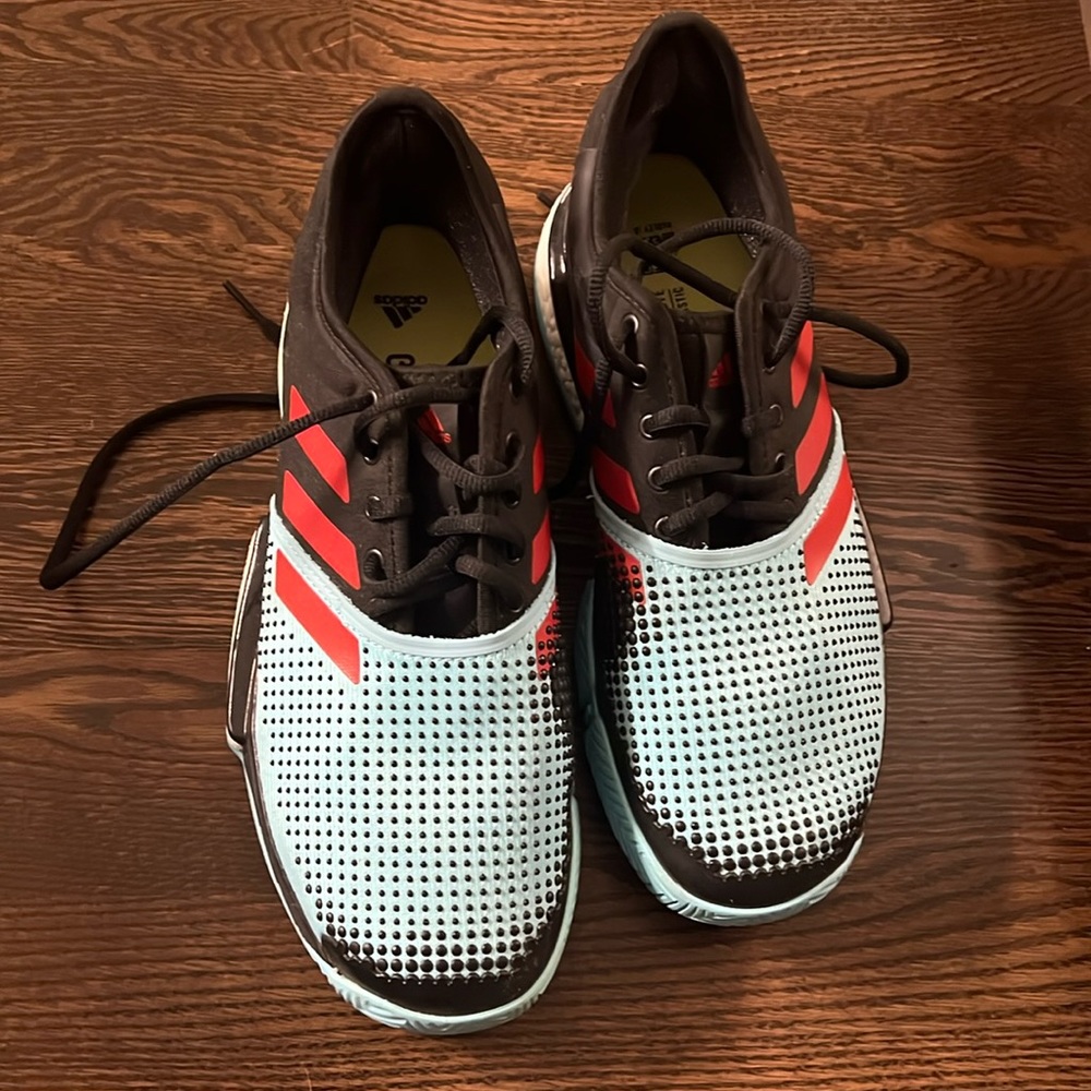 Adidas tennis shoes